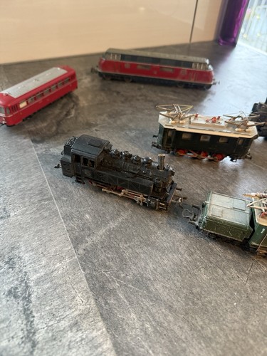 Modelleisenbahn züge - -,